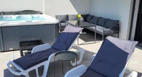 VillaMIA heated pool - jacuzzi-10 persons-boat tours - Luxury - Image 3