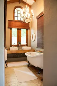 Little Forest Guest House - Image 2