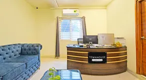 Super Townhouse Kondapur Near Botanical Garden Formerly RRR Inn - Image 2