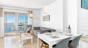 Amazing Sea View Apartment and Relax Area - Image 4