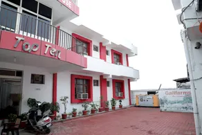 Hotel Magnet House - Image 3