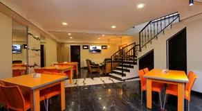 Hotel Evergreen - Image 4