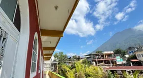 El Paraíso Hotel - Image 4