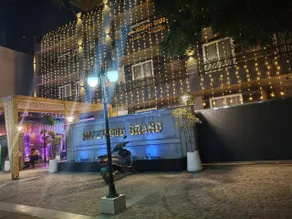 Rosewood Grand - Image 3