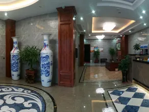 Jwhotels Hotel - Image 3