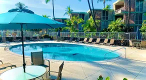 Enjoy the sunset at OCEAN FRONT 1BR Apartment - pool on site! - Image 2