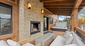 Beautiful Views! Jacuzzi, Indoor/ Outdoor Fireplace, Steps to Lake Estes - Image 3