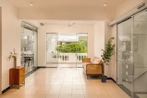 Beverly Hills Hotel - Image 5