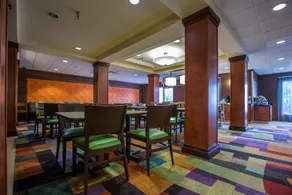 Fairfield Inn & Suites Toledo North - Image 4