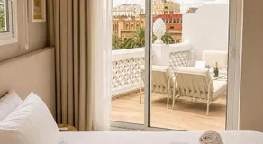 Valencia Apartamentos Goya - Image 2