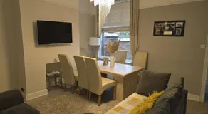 Tomelle Manchester - Image 4