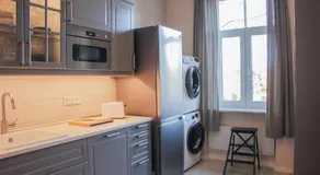 Luxury Renovated - 600 Mbit - 64 M2 - 65 inch TV - Image 2