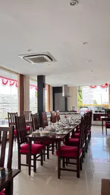 Sutan Raja Hotel & Convention Palu - Image 5