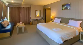 Grand Hills Hotel Near Ketapang Banyuwangi Mitra RedDoorz - Image 5