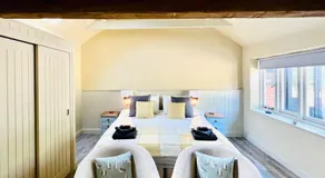 Dingle Marsh Barns - Image 3