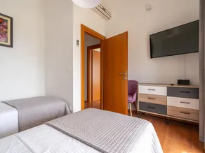 Splendid Holiday Home in Kaštel Novi - Rudine with Pool - Image 3