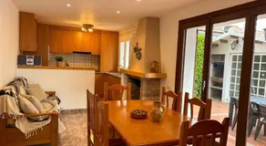 Private Villa with Pool & BBQ - Barcelona - Image 3