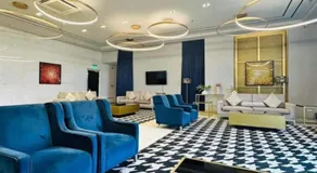 Miestee's Modern Luxe Retreat - Image 3