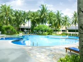 Lake View Hotel And Golf Club - Image 2