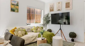 Comfy Home in Deebing Heights - Image 2