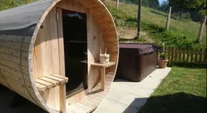 Ferienwohnung mit Sauna, Whirlpool und Grill | Bergblick - Image 4