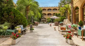 Hotel Plaza Del Castillo - Image 3