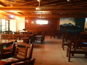 Vuong Hoan Hotel 2 - Image 2