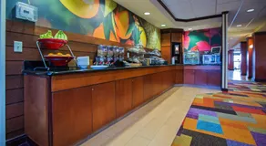 Fairfield Inn & Suites Toledo North - Image 3