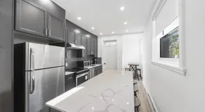 Modern and cozy 4 bedrooms sleep 12 - Image 5