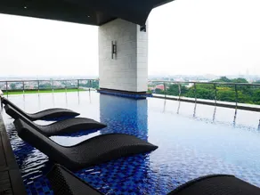 Fairview House - Luxstay near Airport - Image 2