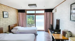 Jeju Ilsung Beach Condo - Image 2