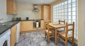 Host & Stay - Scotsgate House - Image 2
