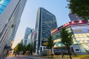 Hotel The Designers Incheon - Image 5
