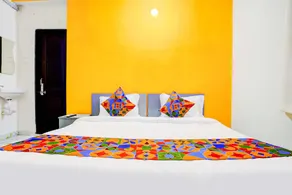 FabHotel Bizstay Executive - Image 2