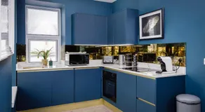 Swish Luxury Holiday Apartments 2 - Image 5