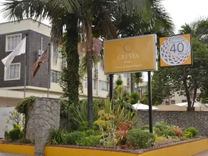 Cresta Oasis Hotel - Image 4