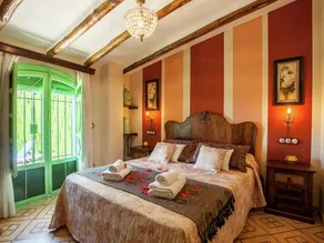 Cottage in Rute with Pool and Lake Views - Image 2