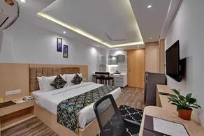 The Divine Hospitality (Grand Anukampa) - Image 3