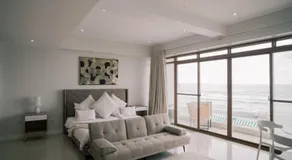 Palms La Union Beachfront Suites - Image 2