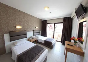 Ida Hotel - Image 4