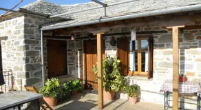 Sarafis Guesthouse - Image 4
