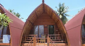 Island Beach Bungalow - Image 3