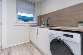Kirkview Apartment - Image 4