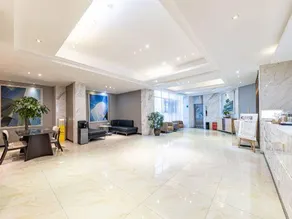 City Comfort Inn Hotel (Jingmen Zhongjian Golden Elephant Plaza) - Image 4