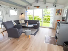 Three-Bedroom Holiday Home In Farso - Image 2