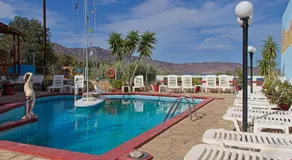 Milos Apartments - Image 2