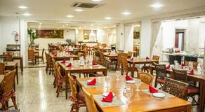 Radio Hotel Resort & Convention - Image 4