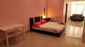 Shaftsbury Residence Cyberjaya Wifi, Netflix, Free Parking - Image 5