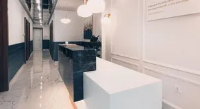 BLUE LUXURY SUITES - Image 3