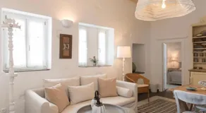 Apollonion house - Image 2